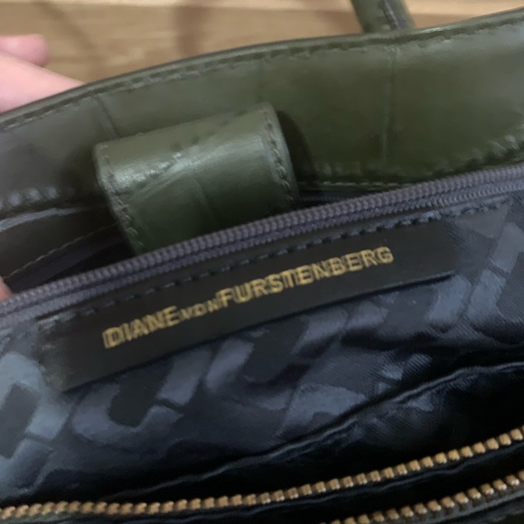 Diane von Furstenberg Green Leather Bag - Picture 6 of 8